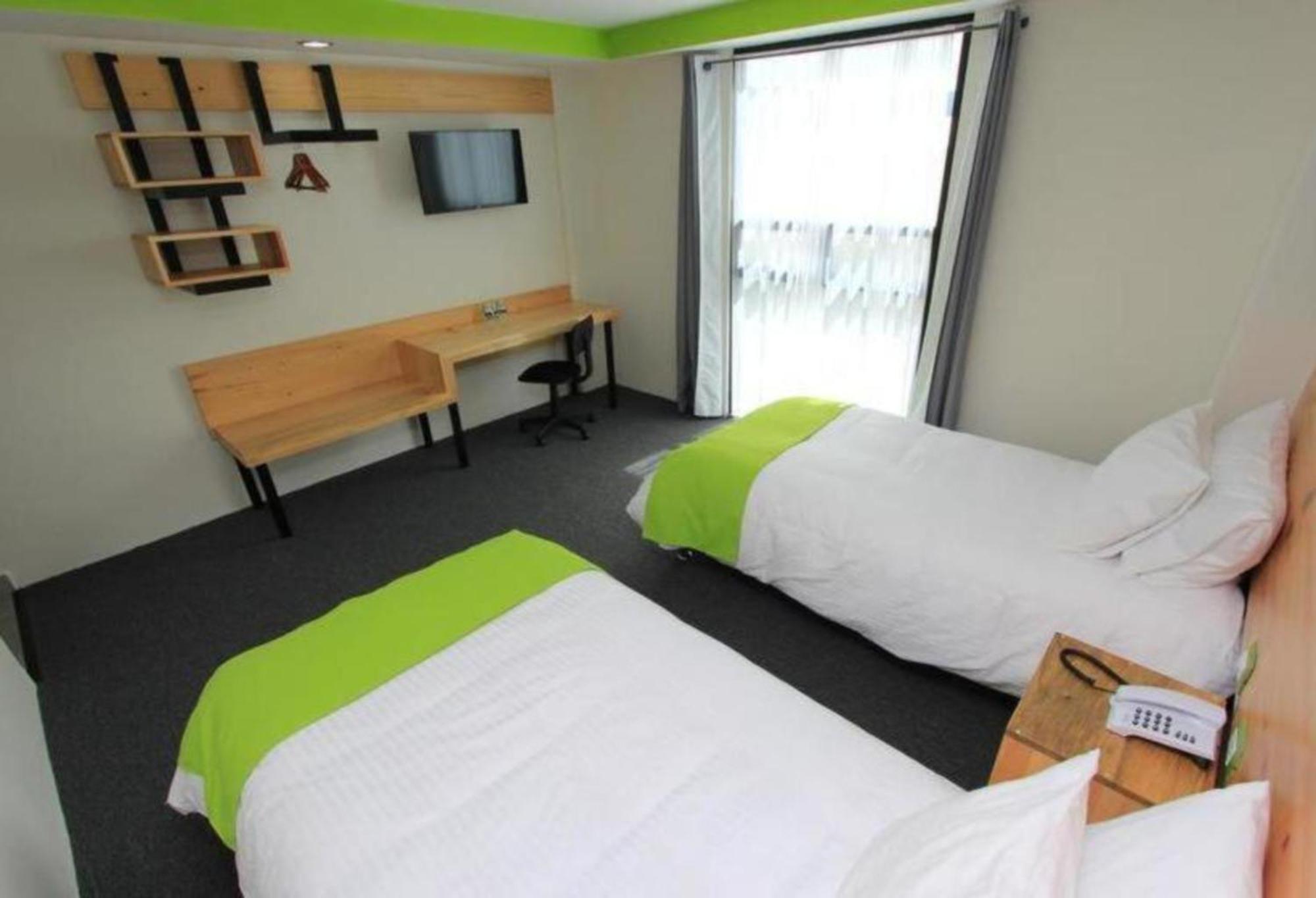 Hotel Brisas Express San Cristóbal de Las Casas エクステリア 写真