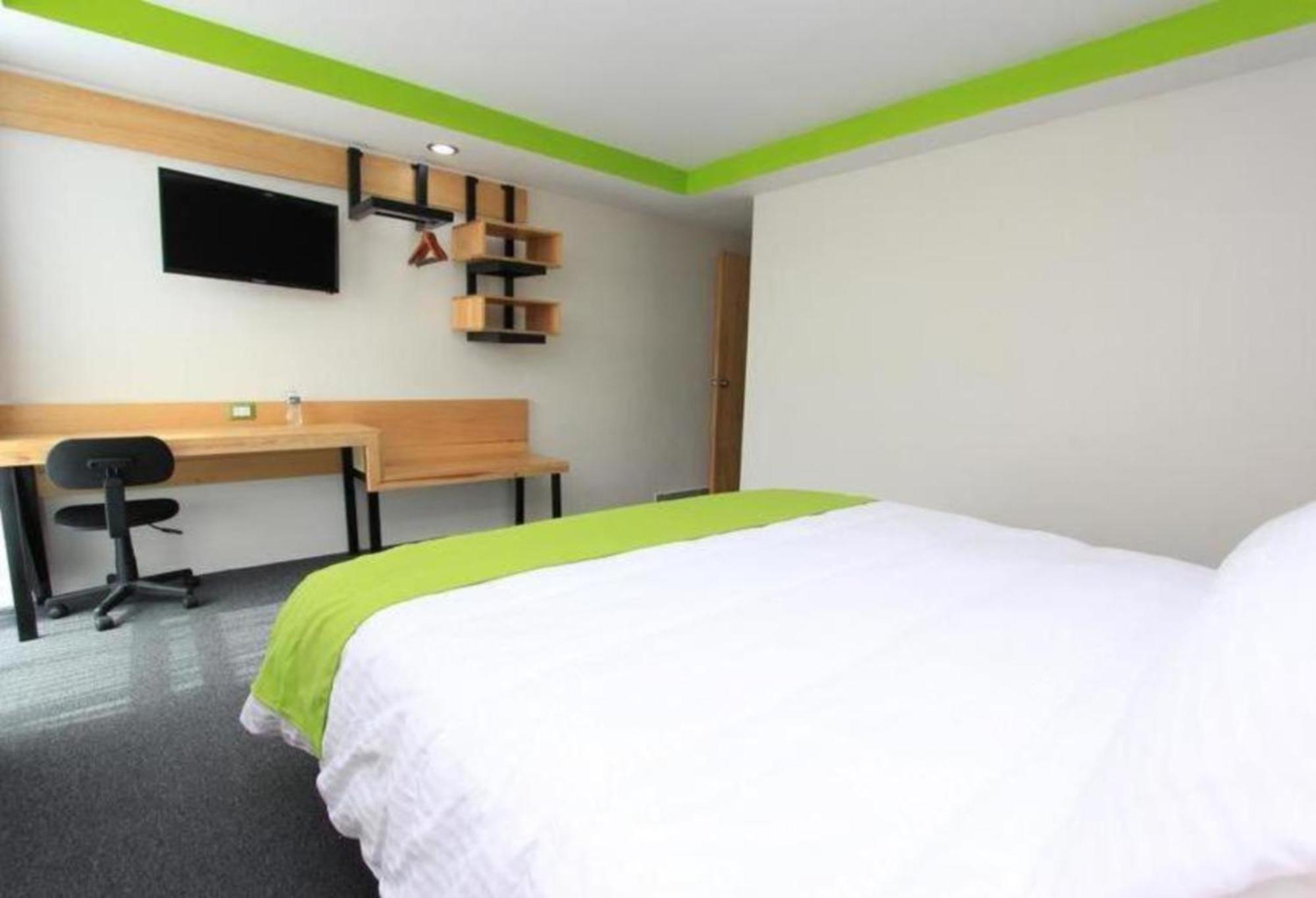 Hotel Brisas Express San Cristóbal de Las Casas エクステリア 写真